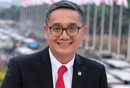 Putra Nababan Anggota Dpr Ri